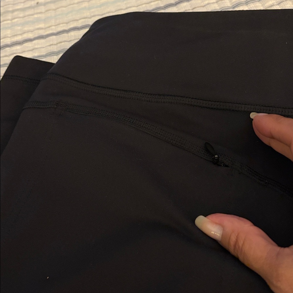 Duluth Trading Co Women's Wide Leg Pants - Black - Picture 5 of 5